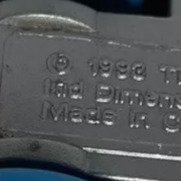 Vintage 1993 Barney Die Cast Red Fire Truck - Picture 3 of 9